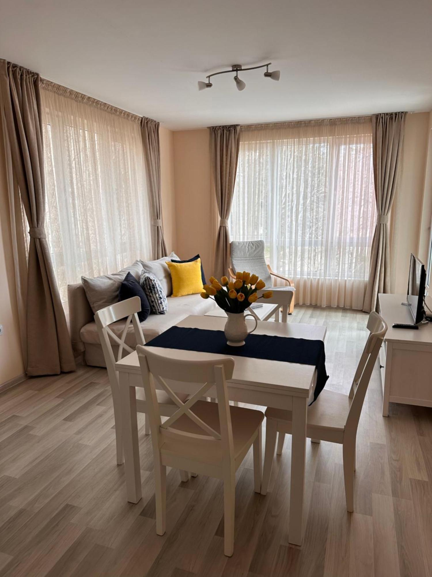 Atea Apartments 卡瓦尔纳 外观 照片