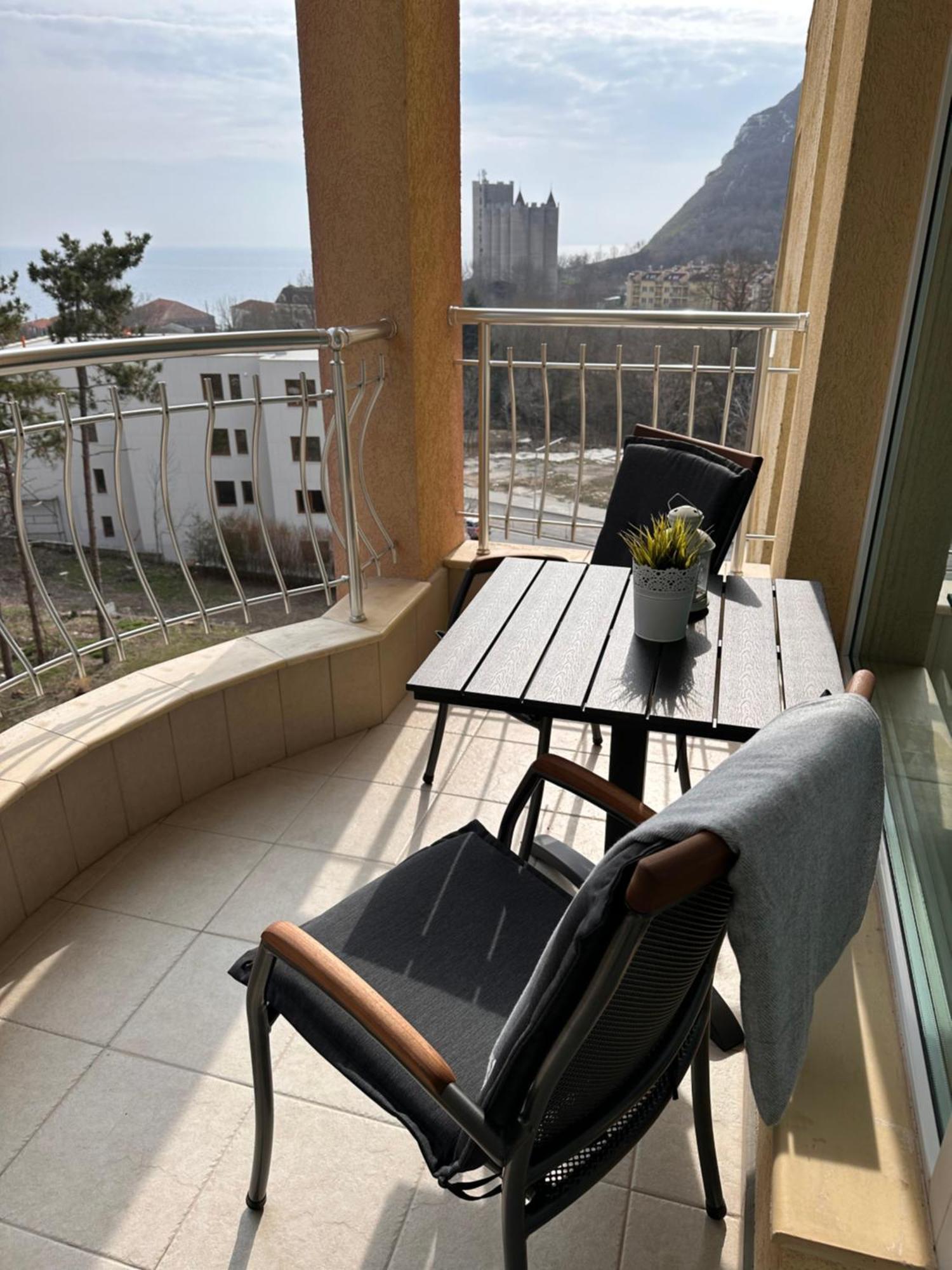 Atea Apartments 卡瓦尔纳 外观 照片