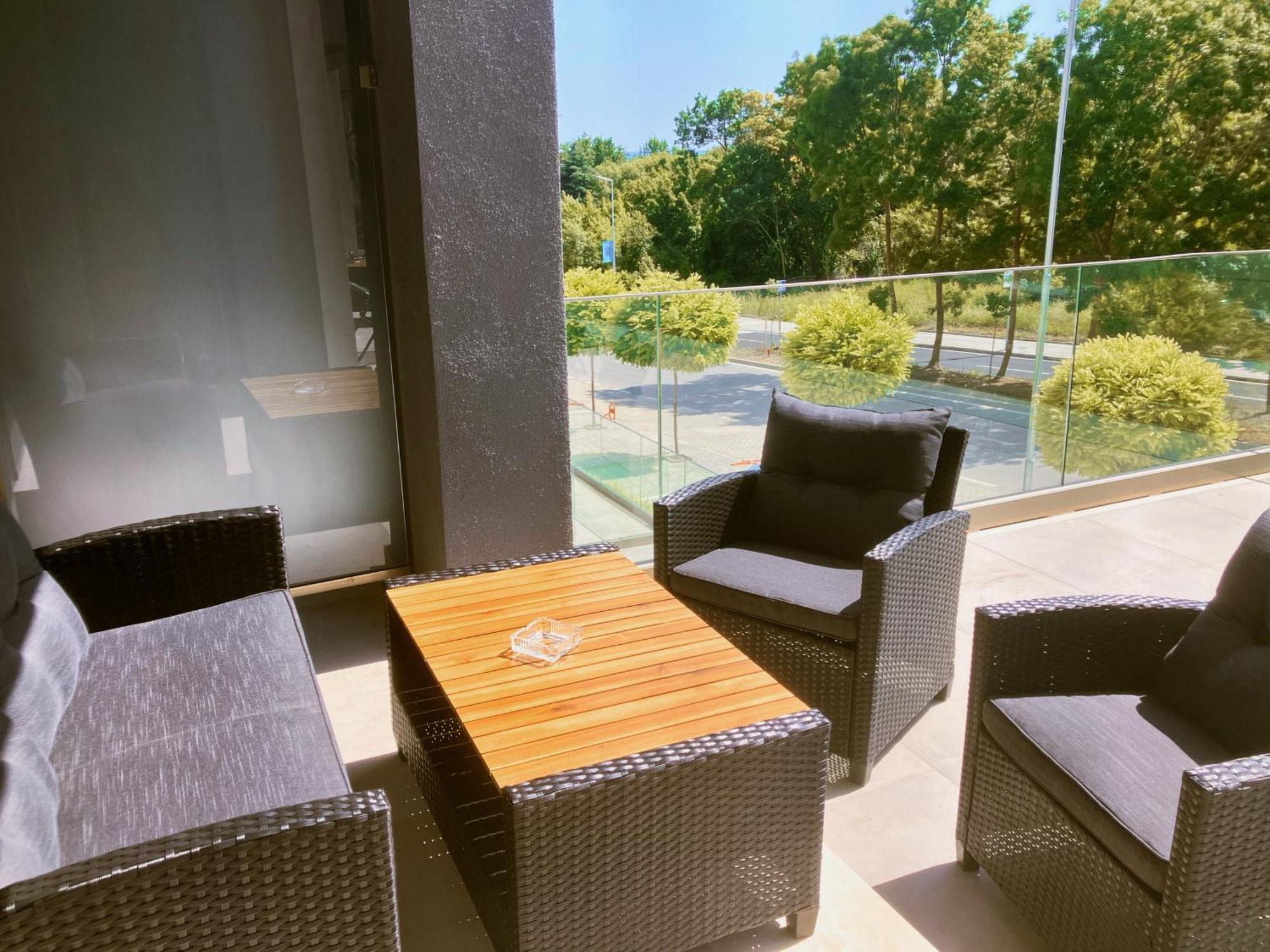Atea Apartments 卡瓦尔纳 外观 照片