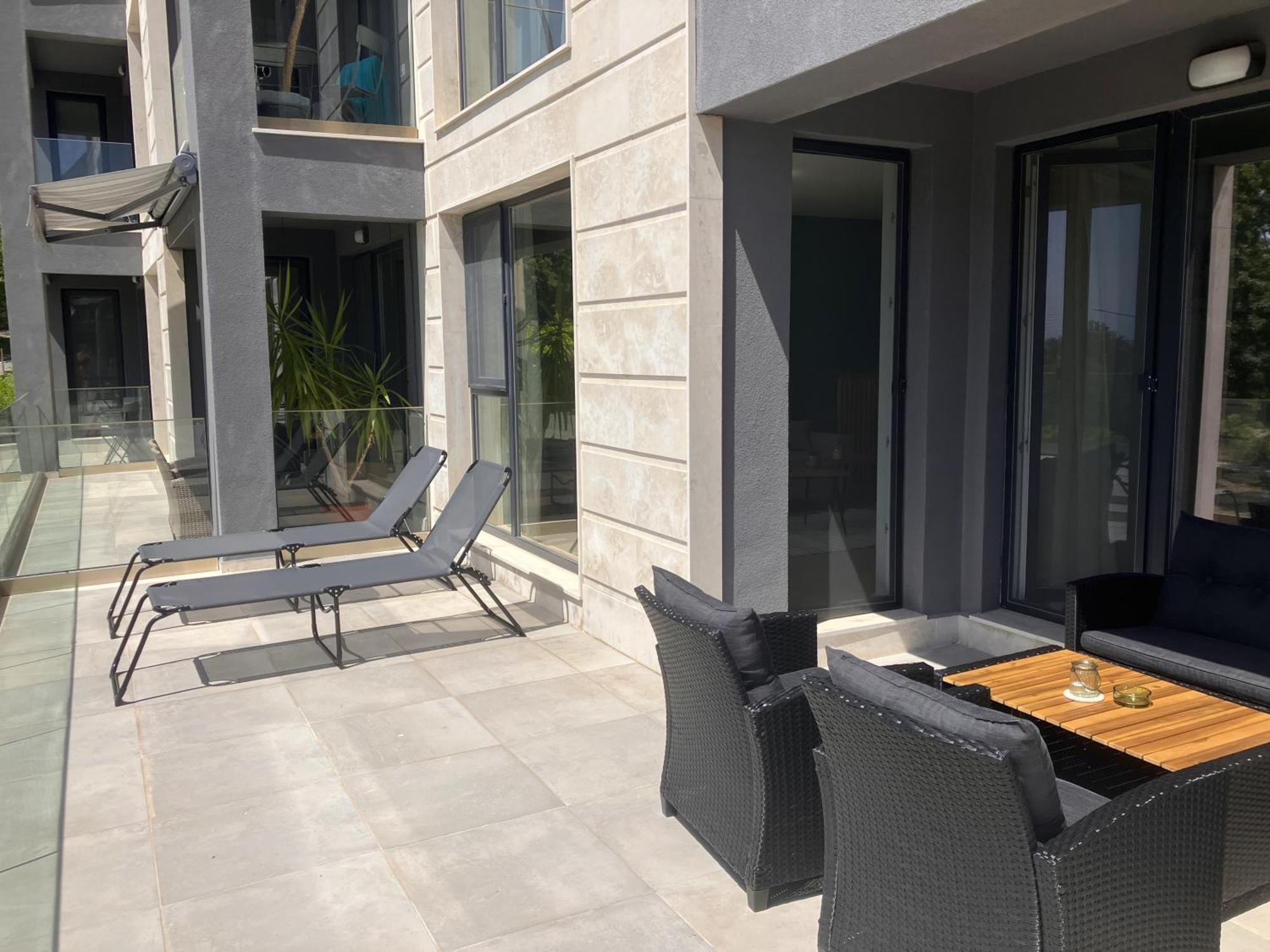 Atea Apartments 卡瓦尔纳 外观 照片